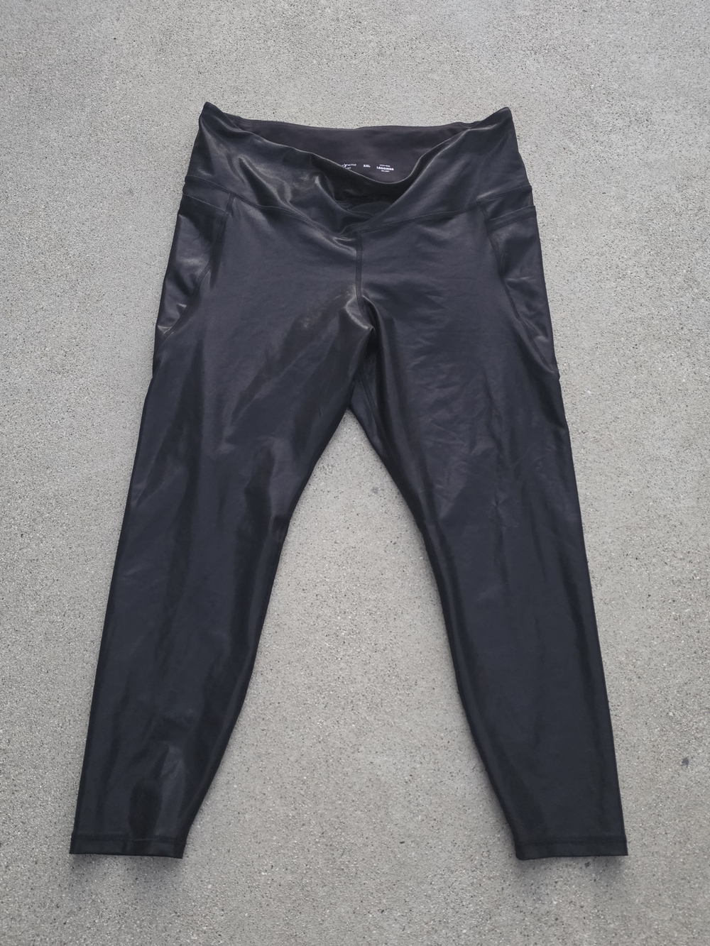 Old Navy Black Shiny High-Rise Leggings
